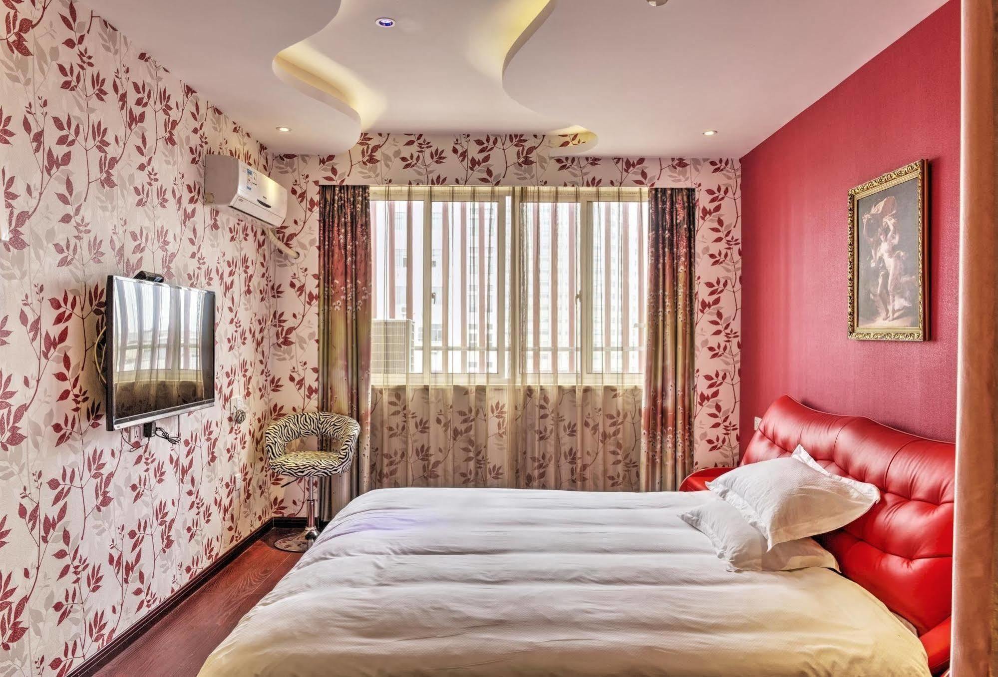 Milan Fashion Hotel Deqing Exterior photo